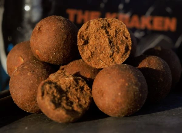 Vital Baits Boilies The Kraken 24mm (5kg) 4 Vital Baits Boilies The Kraken 24mm (5kg) - Afbeelding 4