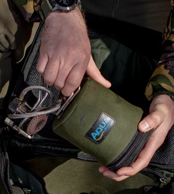 Aqua Black Series Gas Pouch 1 Aqua Black Series Gas Pouch