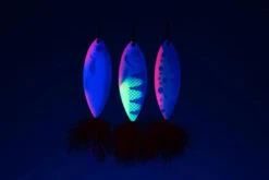 Fox Rage Ultra UV Spinner Roach 26g Size 6