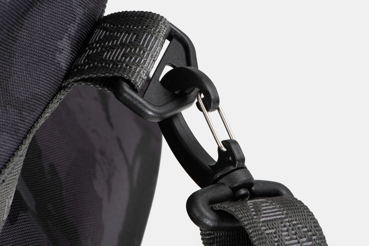 Fox Rage Voyager Camo Holdall M 3 Fox Rage Voyager Camo Holdall M - Afbeelding 3