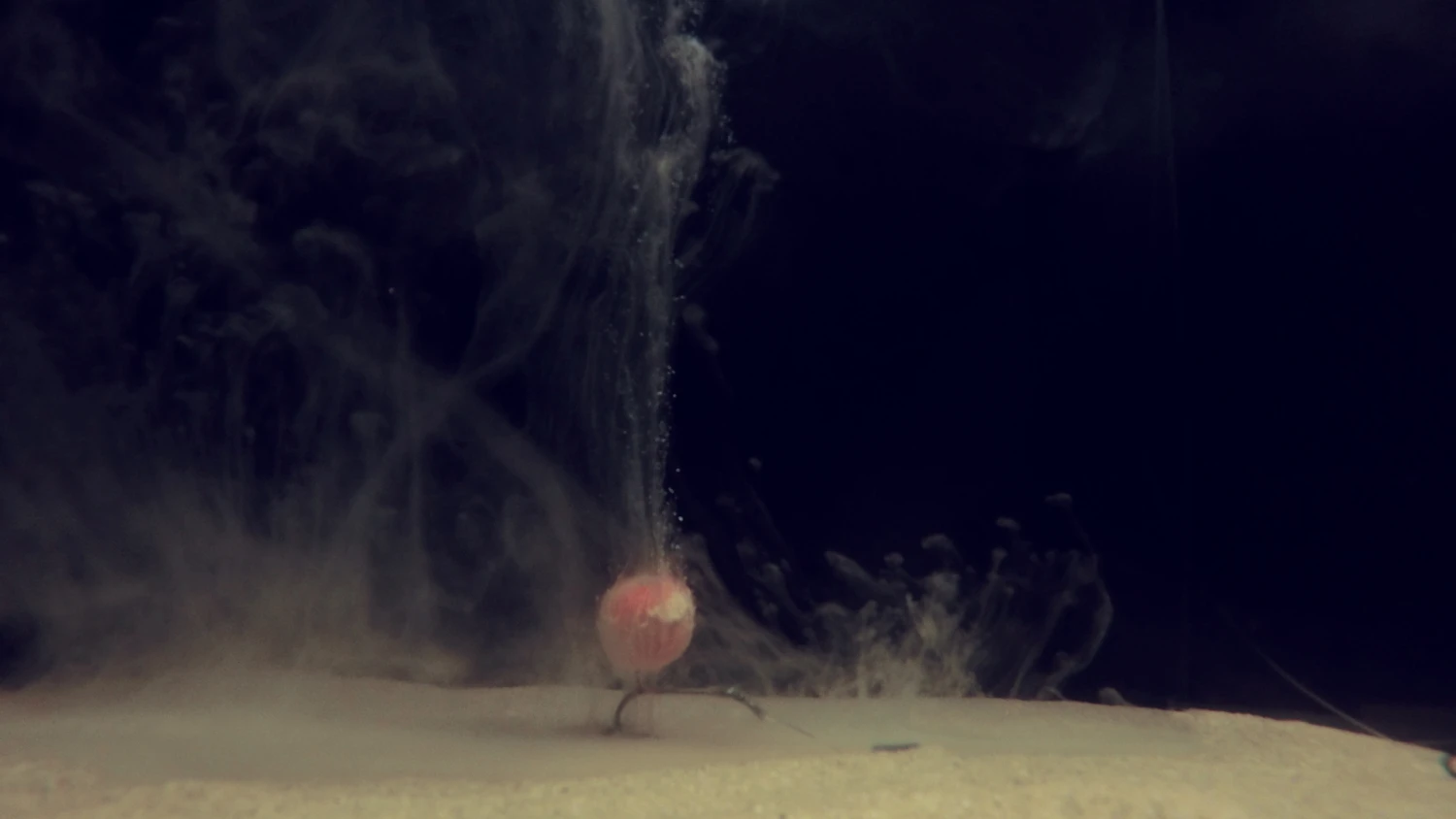 Martin SB Super Smog Liquid Strawberry Fish 3.0 (250ml) 1 Martin SB Super Smog Liquid Strawberry Fish 3.0 (250ml)