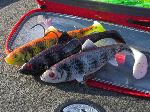 Fox Rage Replicant 18cm 7" Wobble 90g UV Bright Perch 2 Fox Rage Replicant 18cm 7" Wobble 90g UV Bright Perch - Afbeelding 2