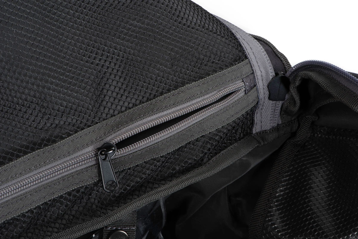 Fox Rage Voyager Camo Holdall M 5 Fox Rage Voyager Camo Holdall M - Afbeelding 5